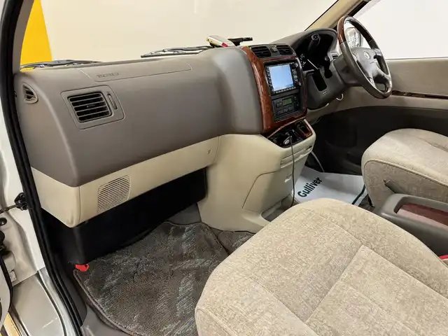 トヨタ グランド ハイエース G プライムセレクション 群馬県 2002(平14)年 4万km 白 純正ナビ/　　ワンセグ/CD/AM/FM/    TAPE/VTR/サンルーフ/バックカメラ/両側イージークローザードア/オートライト/リヤヒーター/リヤクーラー/純正15AW/スペアキー2本/前方ドライブレコーダー/ETC