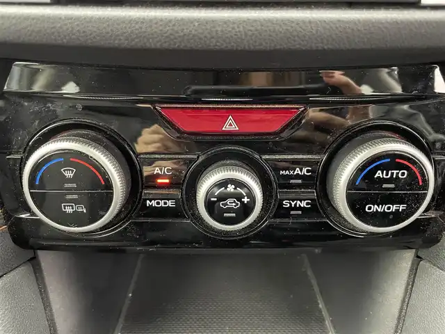 スバル ＸＶ ハイブリッド 2．0e－L アイサイト 富山県 2019(令1)年 7万km クールグレーカーキ 4WD/純正8型ナビ/（AM/FM/CD/DVD/SD/AUX/USB/BT）/フルセグTV/バックカメラ/衝突被害軽減ブレーキ/アダプティブクルーズコントロール/レーンキープアシスト/ブラインドスポットモニター/オートライト/LEDヘッドライト/リアパーキングセンサー/ETC/前席パワーシート/スマートキー/プッシュスタート/純正１７インチAW/純正フロアマット