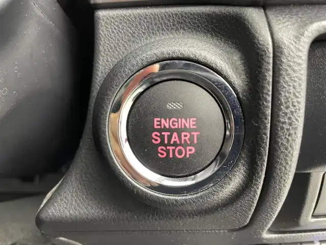 スバル ＸＶ ハイブリッド 2．0e－L アイサイト 富山県 2019(令1)年 7万km クールグレーカーキ 4WD/純正8型ナビ/（AM/FM/CD/DVD/SD/AUX/USB/BT）/フルセグTV/バックカメラ/衝突被害軽減ブレーキ/アダプティブクルーズコントロール/レーンキープアシスト/ブラインドスポットモニター/オートライト/LEDヘッドライト/リアパーキングセンサー/ETC/前席パワーシート/スマートキー/プッシュスタート/純正１７インチAW/純正フロアマット