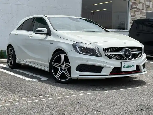 メルセデス・ベンツ Ａ２５０ シュポルト 徳島県 2013(平25)年 5.8万km カルサイトホワイト メーカー純正ナビゲーション　/フルセグＴＶ　/ハーフレザーシート/バックモニター　/ＨＩＤヘッドライト　/デイライト　/クリアランスソナー　/ウィンカーミラー/両席メモリー付きパワーシート　/ステアリングリモコン/革巻きステアリング/カーテンエアバック　/ワイヤレスキー×２/フロアマット