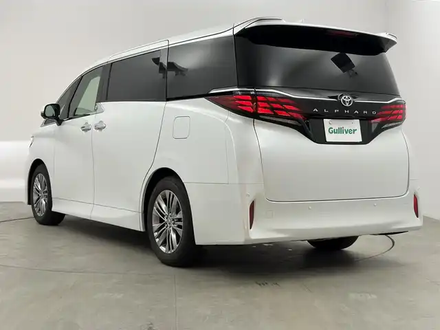 トヨタ アルファード Z 愛知県 2025(令7)年 1.2万km プラチナホワイトパールマイカ ワンオーナー/トヨタセーフティーセンス/レーダークルーズコントロール/12.3型ディスプレイナビ/・フルセグTV/・Bluetooth/・Applecarplay/RAYSアルミホイールセット積み込み/アラウンドビューモニター/左右独立サンルーフ/両側パワースライドドア/パワーバックドア/黒革レザーシート/シートヒーター/エアシート/全席パワーシート/デジタルインナーミラー/置くだけ充電/BSM/ステアリングヒーター/革巻きステアリング/ステアリングリモコン/ETC2.0/ウェルカムライト/LEDライト/フォグランプ/ディライト