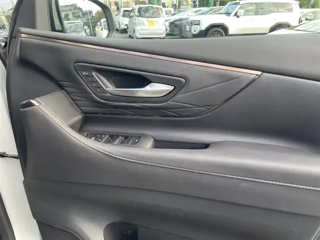 トヨタ アルファードハイブリット Z 神奈川県 2024(令6)年 1.7万km パール