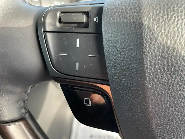 トヨタ アルファードハイブリット Z 神奈川県 2024(令6)年 1.7万km パール