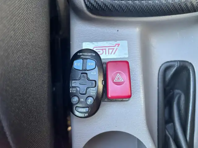 スバル フォレスター STi バージョン 愛知県 2005(平17)年 14.4万km WRブルーマイカ 4WD/6速MT/バックカメラ/社外ナビ/AM/FM/AUX/DVD/ETC/ルーフレール/電格ミラー/前後ドライブレコーダー/純正アルミホイール/ＳＴｉスポイラー　　/ブレンボブレーキキャリパー/社外マフラー/スペアキー