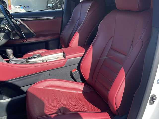 レクサス ＲＸ 京都府 2016(平28)年 7.9万km ホワイトノーヴァガラスフレーク 純正１２．３インチメモリナビ/Bluetooth/ワンセグ　/衝突軽減装置　/レーダークルーズ　/バックカメラ　/本革シート　/ＡＣ１００Ｖ　　/４ＷＤ　/シートヒーター　/ＥＴＣ２．０/ドラレコ　/パワーバックドア　/ハンドルヒーター　/パワーシート/ドアバイザー/シートメモリー/アイドリングストップ/電動格納ミラー