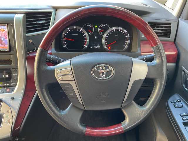 トヨタ アルファード 240S 道央・札幌 2008(平20)年 15.2万km ブラック ４WD/社外SDナビ(AM/FM)/フルセグ(走行中視聴可能)/プッシュスタート/ウインカーミラー/オートライト/フォグランプ/ドアバイザー/ステアリングスイッチ/純正フロアマット/ETC/両側パワースライドドア/盗難防止装置/横滑り防止装置/イルミネーションコントロール/フロントデアイサー/電動格納ミラー/バニティミラー/防眩ミラー/オーバーヘッドコンソール/社外エンジンスターター/スペアキー×１/積込夏タイヤ/　　(純正AW 235/50R18 21年製 溝3mm)