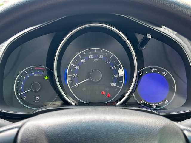 ホンダ フィット 13G Fパッケージ 宮城県 2014(平26)年 10.8万km クリスタルブラックパール SDナビ/フルセグTV/ABS/横滑り防止装置/ECONボタン/電動格納ミラー/ETC/ドアバイザー/プッシュスタート/リモコンキー