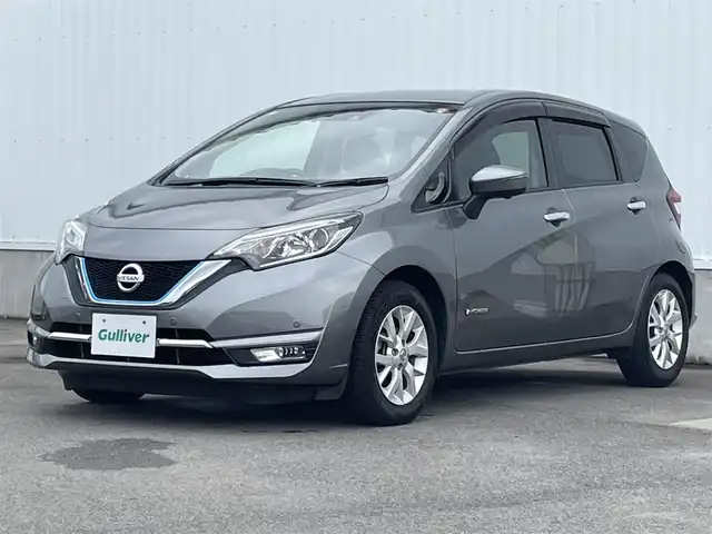 日産 ノート e－パワー メダリスト 愛媛県 2018(平30)年 3.8万km ダークメタルグレー 登録時38080km/純正メモリーナビ/Bluetooth/フルセグ/アラウンドビューモニター/バックカメラ/エマージェンシーブレーキ/車線逸脱警報/踏み間違え防止アシスト/レーダークルーズコントロール/LEDオートマチックハイビーム/ハーフレザーシート/スマートキー/ETC/ドライブレコーダー/禁煙車