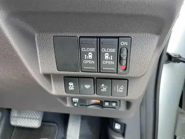 ホンダ フリード＋ G ホンダセンシング 鹿児島県 2021(令3)年 2.5万km プラチナホワイトパール ホンダセンシング/純正ナビVXM-214VFi/（フルセグTV/Bluetooth）/バックカメラ/両側パワースライドドア/レーダークルーズコントロール/LEDヘッドライト/シートヒーター/スマートキー/ETC