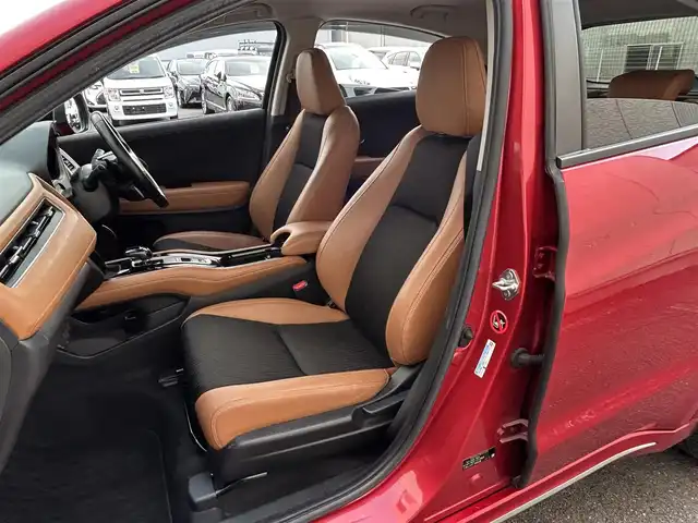 ホンダ ヴェゼル ハイブリッド Z ホンダセンシング 大阪府 2018(平30)年 10万km プレミアムクリスタルレッドM １オーナー/純正ナビ/（フルセグ／ＢＴ／ＣＤ／ＤＶＤ）/バックカメラ/クルーズコントロール/衝突被害軽減システム/レーンキープアシスト/横滑り機能/ハーフレザーシート/前席シートヒーター/純正ＡＷ/純正フロアマット/ドラレコ/ＥＴＣ