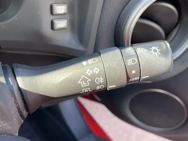 トヨタ ８６ GT リミテッド 愛知県 2013(平25)年 11.2万km ライトニングレッド 純正ＳＤナビ　/Ｂカメラ　/ＴＶ　/ＢＴ　/プッシュスタート　/ＥＴＣ　/前席シートヒーター　/パドルシフト　/革ハンドル　/純正フロアマット　/ドアバイザー　/スペアキー　/純正１７インチＡＷ