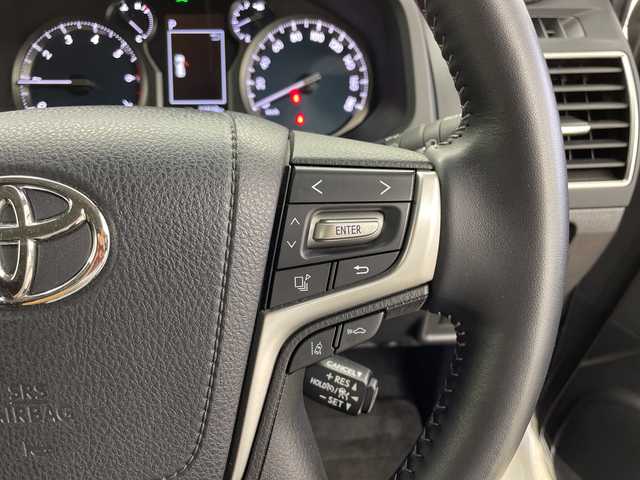 トヨタ ランドクルーザー プラド TX Lパッケージ ブラックED 鹿児島県 2023(令5)年 1.2万km ホワイトパールクリスタルシャイン サンルーフ/トヨタセーフティセンス/純正SDナビ/(フルセグ/Bluetooth/HDMI/CD/DVD/AM/FM)/バックカメラ/シートヒーター/パワーシート/ルーフレール/オートハイビーム/コーナーセンサー/LEDヘッドライト/純正アルミホイール/純正フロアマット/レーダークルーズコントロール/ヘッドライトウォッシャー/前後ドライブレコーダー/ハンズフリー/４WD