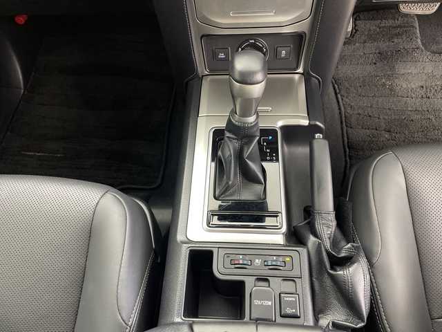 トヨタ ランドクルーザー プラド TX Lパッケージ ブラックED 鹿児島県 2023(令5)年 1.2万km ホワイトパールクリスタルシャイン サンルーフ/トヨタセーフティセンス/純正SDナビ/(フルセグ/Bluetooth/HDMI/CD/DVD/AM/FM)/バックカメラ/シートヒーター/パワーシート/ルーフレール/オートハイビーム/コーナーセンサー/LEDヘッドライト/純正アルミホイール/純正フロアマット/レーダークルーズコントロール/ヘッドライトウォッシャー/前後ドライブレコーダー/ハンズフリー/４WD