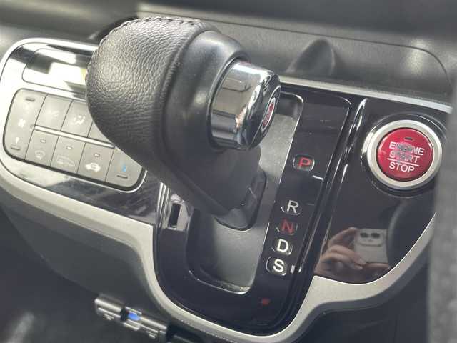 ホンダ Ｎ ＢＯＸ カスタム G ターボSSパッケージ 青森県 2013(平25)年 14.9万km プレミアムダイナミックブルーパール 純正ナビ(CD SD ラジオ)/バックカメラ/ＥＴＣ/両側パワ－スライドドア/社外エンジンスターター/スペアキー有/冬タイヤ・ホイール４本車載（155/65/R14)/クルーズコントロール/パドルシフト/純正フロアマット/オートライト/電格ミラー