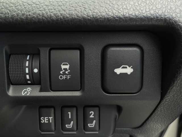 スバル ＷＲＸ Ｓ４ 2．0GT‐S アイサイト 長野県 2018(平30)年 5.5万km クリスタルホワイトP 4WD/アイサイト/純正ナビ/Bluetooth／CD／DVD／フルセグTV/バック／フロント／左サイドカメラ/ETC/前方ドラレコ/横滑り防止/衝突被害軽減/レーンキープアシスト/ブラインドスポットモニター/パドルシフト/ステアリングスイッチ/前席シートメモリ/前席シートヒーター/純正18インチAW/純正フロアマット/ドアバイザー/LEDヘッドライト/コーナーセンサー/スマートキー