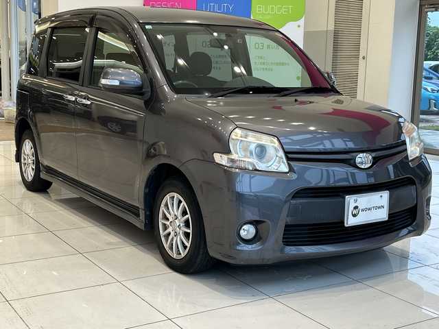 トヨタ シエンタ DICE 埼玉県 2012(平24)年 8.1万km グレーメタリック 7インチECLIPSE社外ナビ/　AM/FM/ワンセグTV/14インチJOKERアルミホイール/両側スライドドア/三列シート/リモコンキー/フロントフォグランプ/ABS/横滑り防止機能/ドアバイザー/保証書/取扱説明書/記録簿