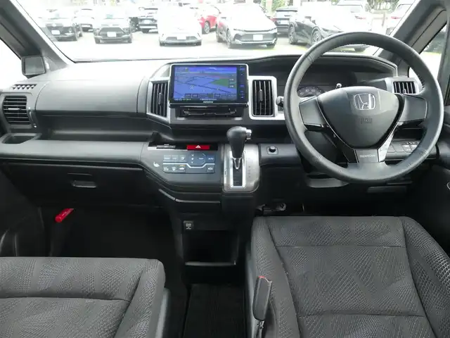 ホンダ ステップワゴン スパーダ Z 千葉県 2011(平23)年 5万km プレミアムブラキッシュパール 社外メモリーナビ/地デジTV/【DVD/CD再生機能　Bluetooth接続】/バックカメラ/革巻きステアリング/パドルシフト/ETC/HIDヘッドライト/フォグライト/ウインカーミラー/社外18インチアルミホイル/スマートキー