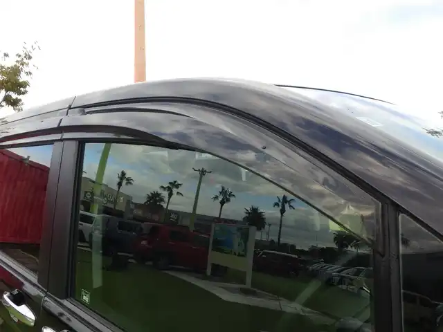 ホンダ ステップワゴン スパーダ Z 千葉県 2011(平23)年 5万km プレミアムブラキッシュパール 社外メモリーナビ/地デジTV/【DVD/CD再生機能　Bluetooth接続】/バックカメラ/革巻きステアリング/パドルシフト/ETC/HIDヘッドライト/フォグライト/ウインカーミラー/社外18インチアルミホイル/スマートキー