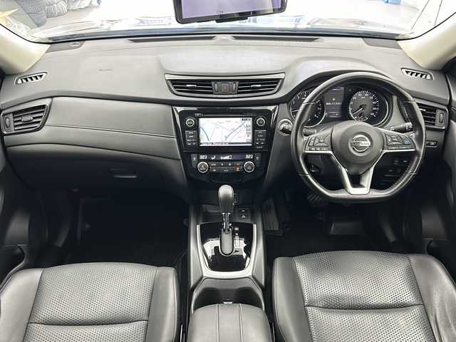 日産 エクストレイル 20X 宮城県 2017(平29)年 7.9万km ダイヤモンドブラック ナビ(AM/FM/BT/ワンセグTV/DVD/CD)/ワンオーナー/4WD/プロパイロット/アラウンドビューモニター/サンルーフ/インテリジェントルームミラー/ルーフレール/パワーバックドア/LEDヘッドライト/ETC/レーダークルーズコントロール/衝突軽減システム/横滑り防止装置/レーンキープアシスト/純正フロアマット/オートライト/純正18インチアルミホイール