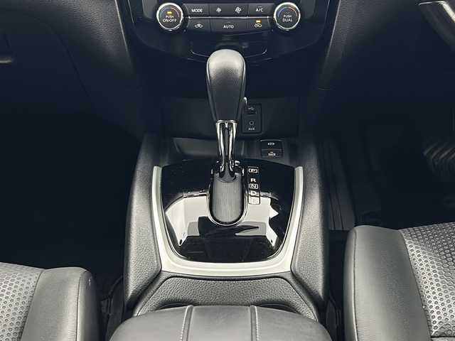 日産 エクストレイル 20X 宮城県 2017(平29)年 7.9万km ダイヤモンドブラック ナビ(AM/FM/BT/ワンセグTV/DVD/CD)/ワンオーナー/4WD/プロパイロット/アラウンドビューモニター/サンルーフ/インテリジェントルームミラー/ルーフレール/パワーバックドア/LEDヘッドライト/ETC/レーダークルーズコントロール/衝突軽減システム/横滑り防止装置/レーンキープアシスト/純正フロアマット/オートライト/純正18インチアルミホイール