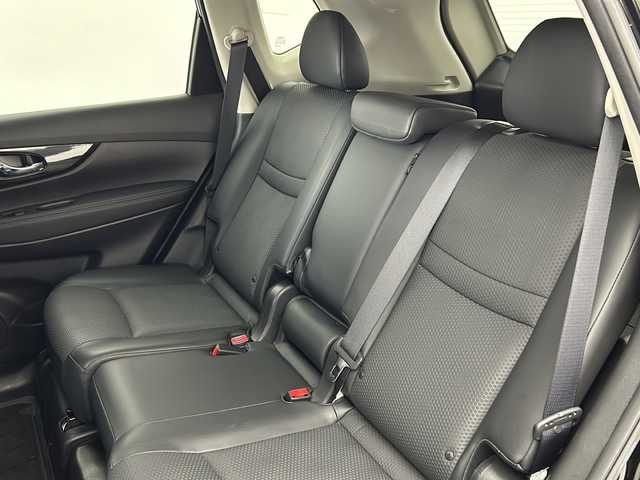 日産 エクストレイル 20X 宮城県 2017(平29)年 7.9万km ダイヤモンドブラック ナビ(AM/FM/BT/ワンセグTV/DVD/CD)/ワンオーナー/4WD/プロパイロット/アラウンドビューモニター/サンルーフ/インテリジェントルームミラー/ルーフレール/パワーバックドア/LEDヘッドライト/ETC/レーダークルーズコントロール/衝突軽減システム/横滑り防止装置/レーンキープアシスト/純正フロアマット/オートライト/純正18インチアルミホイール