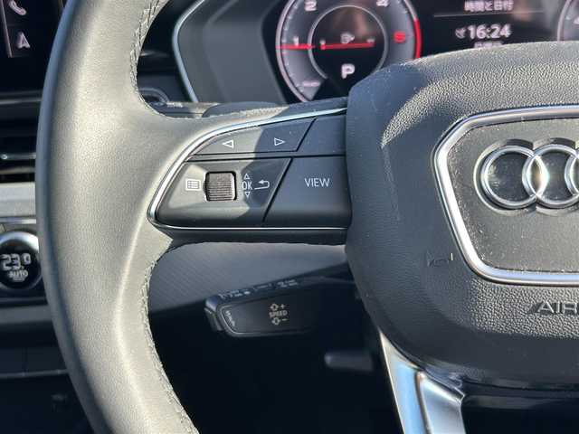 アウディ Ａ４ アバント 35TDI アドバンスド 東京都 2022(令4)年 0.7万km 白 ワンオーナー/Audi Safety & Driver Assistance/・アウディプレセンス/・サイドアシスト/・パークアシスト/・アクティブレーンアシスト/・トラフィックジャムアシスト/・サラウンドビューカメラ/プッシュスタート/アイドリングストップ/パドルシフト/純正ナビ/ETC2.0/前後ドライブレコーダー/ルーフレール/レザーシート/パワーシート/運転席シートメモリー機能/シートヒーター/オートマチックテールゲート/LEDヘッドライト/オートライト/17インチ純正アルミホイール