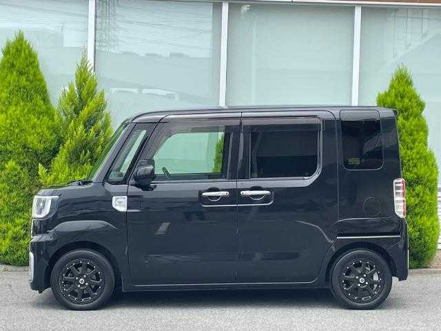 ダイハツ ウェイク X ファインセレクション SA 岩手県 2016(平28)年 10.3万km ブラックマイカメタリック 4WD/社外ＳＤナビ/ＣＤ／ＤＶＤ／ＢＴ／フルセグ/Ｂカメラ/エンスタ/純正フロアマット/Ｄ席シートヒーター/左側パワースライドドア/ＥＴＣ/衝突被害軽減ブレーキ/保証書/取扱説明書