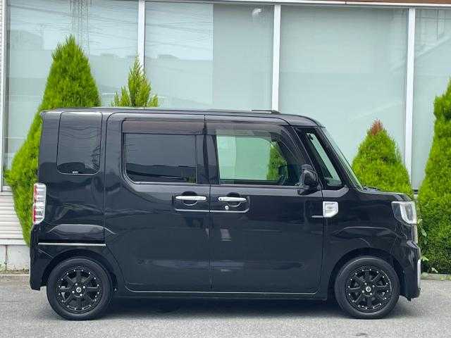 ダイハツ ウェイク X ファインセレクション SA 岩手県 2016(平28)年 10.3万km ブラックマイカメタリック 4WD/社外ＳＤナビ/ＣＤ／ＤＶＤ／ＢＴ／フルセグ/Ｂカメラ/エンスタ/純正フロアマット/Ｄ席シートヒーター/左側パワースライドドア/ＥＴＣ/衝突被害軽減ブレーキ/保証書/取扱説明書