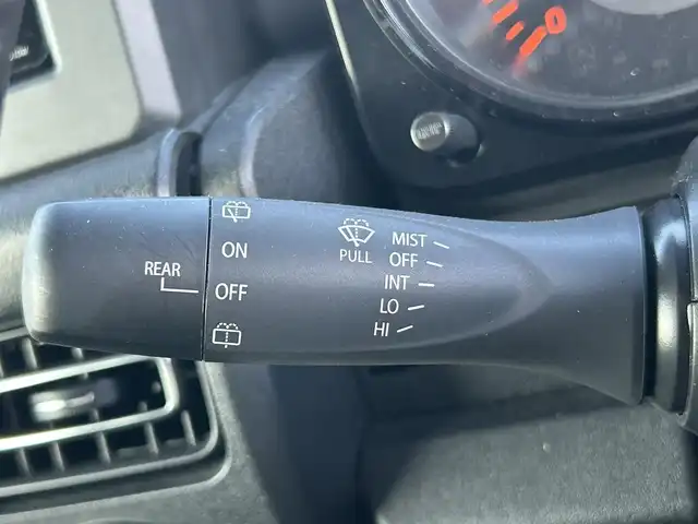 スズキ ジムニー XC 道南・函館 2021(令3)年 0.9万km ブリスクブルーメタリック/ブラック2トーンルーフ 社外ナビ/フルセグＴＶ/衝突軽減ブレーキ/夏冬タイヤ/バックカメラ/クルーズコントロール/車線逸脱警報装置/シートヒーター/ヘッドライトウォッシャー/オートライト/ダウンヒルコントロールアシスト