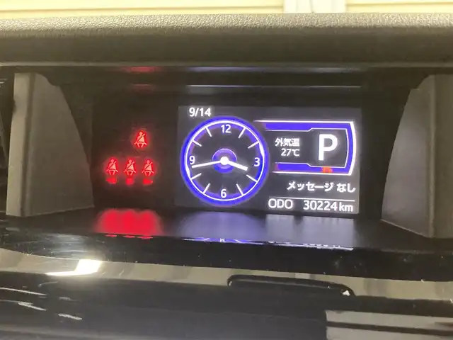 車両画像10