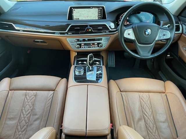 ＢＭＷ ７４０ｄ