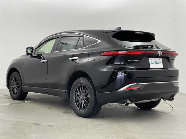 トヨタ ハリアー G 富山県 2022(令4)年 4.5万km ブラック 純正ディスプレイオーディオ（AM/FM/BT/USB）/バックカメラ/ドライブレコーダー/デジタルインナーミラー/ハーフレザーシート/衝突被害軽減システム/レーダークルーズコントロール/レーンキープアシスト/コーナーセンサー/横滑り防止装置/オートLEDライト/フォグライト/社外アルミホイール/純正フロアマット/革巻きステアリング/ステアリングスイッチ/スマートキー