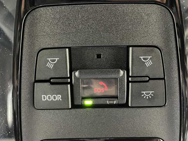 トヨタ ハリアー G 富山県 2022(令4)年 4.5万km ブラック 純正ディスプレイオーディオ（AM/FM/BT/USB）/バックカメラ/ドライブレコーダー/デジタルインナーミラー/ハーフレザーシート/衝突被害軽減システム/レーダークルーズコントロール/レーンキープアシスト/コーナーセンサー/横滑り防止装置/オートLEDライト/フォグライト/社外アルミホイール/純正フロアマット/革巻きステアリング/ステアリングスイッチ/スマートキー