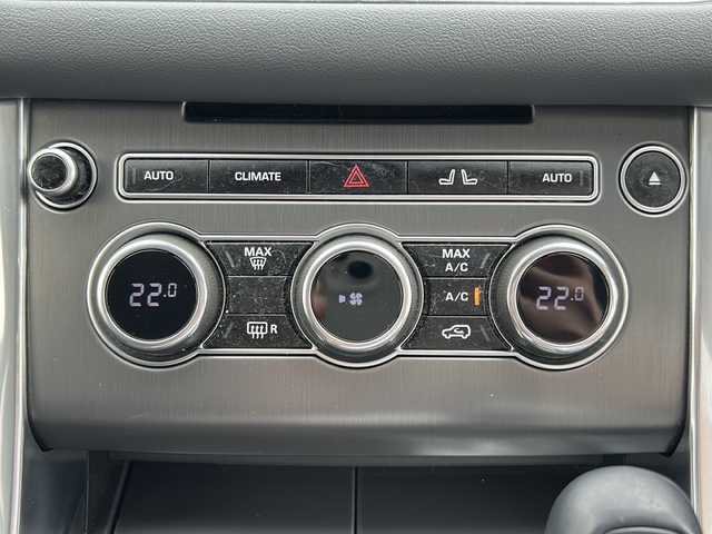 ランドローバー レンジローバースポーツ SE 岐阜県 2014(平26)年 3.4万km フジホワイト /純正ナビ/(Bluetooth接続/CD/ミュージックプレイヤー接続/USB)//フルセグテレビ//バックカメラ//テレインレスポンス//ヒルディセントコントロール//トラクションコントロール//スタビリティコントロール//エマージェンシーブレーキアシスト//パーキングコントロール//クルーズコントロール//プッシュスタート//ETC//運転席パワーシート//前席シートヒーター