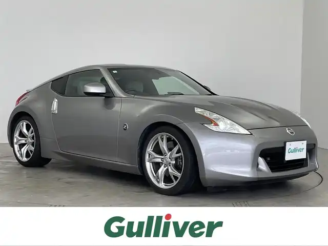 日産 フェアレディ Ｚ バージョンST 埼玉県 2009(平21)年 7.8万km ブレードシルバー 純正ナビ　バックカメラ　ＢＯＳＥサウンド　グレーレザーシート　シートヒーター　ＤＶＤ　オートライト　スマートキー　純正アルミホイール　純正フロアマット　オートエアコン　プッシュスタート　地デジＴＶ