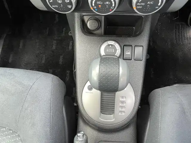 日産 エクストレイル 20X エクストリーマーX 青森県 2010(平22)年 5.1万km ブリリアントホワイトパール 保証書/取扱説明書/2WD4WD切替スイッチ/JAOSマッドガード/カロッツェリアメモリナビ（フルセグ/BlueTooth/AUX）/バックカメラ/カーメイトエンジンスターター/ダウンヒルアシストコントロール/MX MAD CROSS16インチスタッドレスタイヤ/純正夏タイヤ積込み/ルーフレール/リアスポイラー/LEDヘッドライト