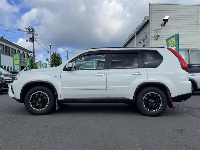 日産 エクストレイル 20X エクストリーマーX 青森県 2010(平22)年 5.1万km ブリリアントホワイトパール 保証書/取扱説明書/2WD4WD切替スイッチ/JAOSマッドガード/カロッツェリアメモリナビ（フルセグ/BlueTooth/AUX）/バックカメラ/カーメイトエンジンスターター/ダウンヒルアシストコントロール/MX MAD CROSS16インチスタッドレスタイヤ/純正夏タイヤ積込み/ルーフレール/リアスポイラー/LEDヘッドライト