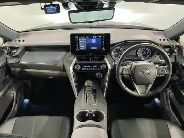 トヨタ ハリアー G 愛知県 2021(令3)年 3.5万km ブラック 純正ディスプレイオーディオ/ナビキッド/テレビキッド/バックカメラ/純正ドライブレコーダー/レーダークルーズコントロール/ビルトインETC/LEDヘッドライト/クリアランスソナー/スペアスマートキー1本