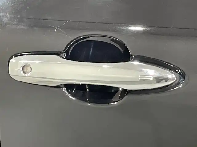 トヨタ ハリアー G 愛知県 2021(令3)年 3.5万km ブラック 純正ディスプレイオーディオ/ナビキッド/テレビキッド/バックカメラ/純正ドライブレコーダー/レーダークルーズコントロール/ビルトインETC/LEDヘッドライト/クリアランスソナー/スペアスマートキー1本