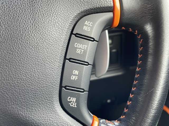 三菱 デリカＤ：５ アクティブギア 新潟県 2018(平30)年 7.7万km ダイヤモンドブラックマイカ 4WD/社外SDナビ(AVIC-RZ901)/CD/DVD/BT/フルセグテレビ/バックカメラ/ETC/ドライブレコーダー/クルーズコントロール/両側パワースライドドア/半革シート/シートヒーター /パドルシフト/スマートキー/キセノンヘッドライト/オートライト/フォグランプ/純正18インチアルミホイール