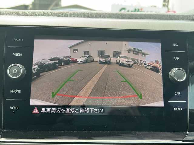フォルクスワーゲン ポロ TSIコンフォートライン 富山県 2019(令1)年 1.5万km 白 メモリナビ/フルセグテレビ/バックカメラ/アイドリングストップ/ウィンカーミラー/ドアバイザー/ETC2.0/Bluetooth/純正フロアマット