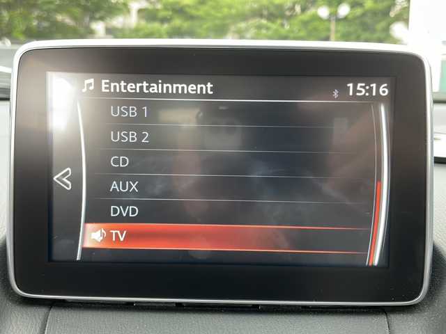マツダ ＣＸ－３ XD ツーリング 大阪府 2015(平27)年 3万km ディープクリスタルブルーマイカ 純正SDナビ/・DVD/CD/FM/AM/Bluetooth/・フルセグテレビ/ETC/ドライブレコーダー/バックカメラ/衝突軽減ブレーキ/レーンキープアシスト/クルーズコントロール/盗難防止装置/ステアリングリモコン/革巻きステアリング/パドルシフト/LEDヘッドライト/オートライト/オートエアコン/スマートキー×2/プッシュスタート/12V電源/USBジャック/純正18インチアルミホイール/純正フロアマット/取扱説明書/ナビ取扱説明書/保証書