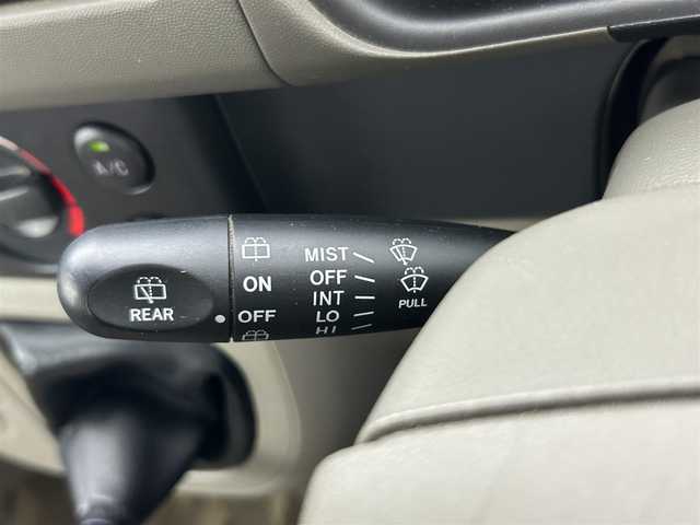 スズキ エブリイ ジョイン 愛知県 2011(平23)年 5.6万km シルキーシルバーメタリック 社外オーディオ/　(CD/AM/FM)/前席パワーウィンドウ/AC/Wエアバック/両側スライドドア/社外フロアマット/パワーステアリング/パワーウィンドウ/保証書/取扱説明書