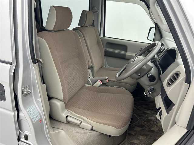 スズキ エブリイ ジョイン 愛知県 2011(平23)年 5.6万km シルキーシルバーメタリック 社外オーディオ/　(CD/AM/FM)/前席パワーウィンドウ/AC/Wエアバック/両側スライドドア/社外フロアマット/パワーステアリング/パワーウィンドウ/保証書/取扱説明書