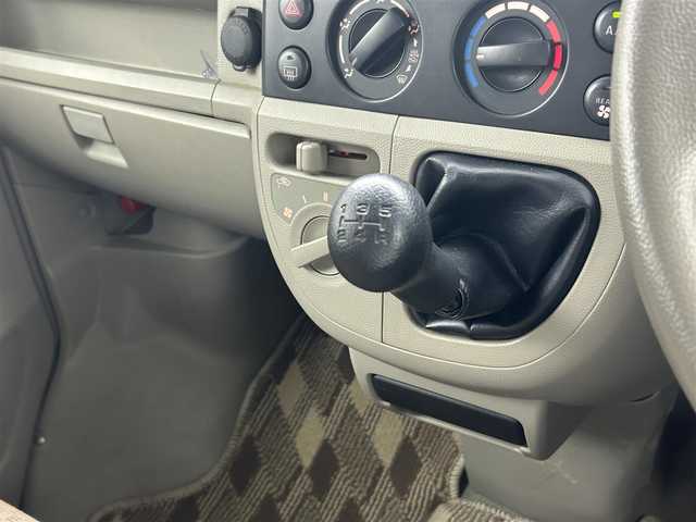 スズキ エブリイ ジョイン 愛知県 2011(平23)年 5.6万km シルキーシルバーメタリック 社外オーディオ/　(CD/AM/FM)/前席パワーウィンドウ/AC/Wエアバック/両側スライドドア/社外フロアマット/パワーステアリング/パワーウィンドウ/保証書/取扱説明書