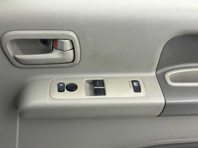 スズキ エブリイ ジョイン 愛知県 2011(平23)年 5.6万km シルキーシルバーメタリック 社外オーディオ/　(CD/AM/FM)/前席パワーウィンドウ/AC/Wエアバック/両側スライドドア/社外フロアマット/パワーステアリング/パワーウィンドウ/保証書/取扱説明書