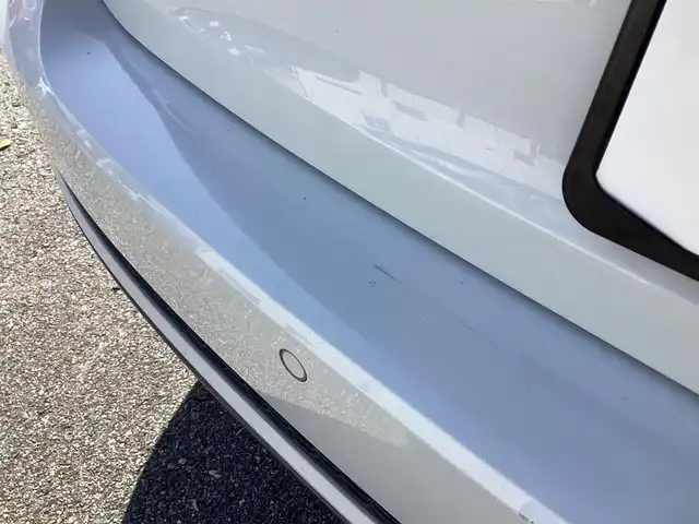 アウディ Ａ４ アバント 1．4TFSIスポーツ 愛知県 2016(平28)年 8.1万km パール ワンオーナー　/メーカーナビ　/フルセグ　/バックカメラ　/パワーバックドア　/パドルシフト　/ステアリングスイッチ　/ビルトインＥＴＣ　/ＨＩＤヘッド　/シートヒーター　/パワーシート　/ＩＳＯＦＩＸ　/コーナーセンサー　/スペアキー　/保証書