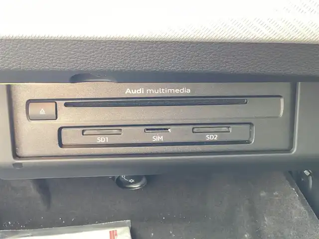 アウディ Ａ４ アバント 1．4TFSIスポーツ 愛知県 2016(平28)年 8.1万km パール ワンオーナー　/メーカーナビ　/フルセグ　/バックカメラ　/パワーバックドア　/パドルシフト　/ステアリングスイッチ　/ビルトインＥＴＣ　/ＨＩＤヘッド　/シートヒーター　/パワーシート　/ＩＳＯＦＩＸ　/コーナーセンサー　/スペアキー　/保証書