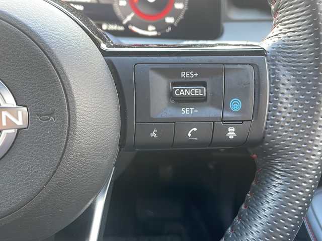 日産 オーラ ニスモ 兵庫県 2021(令3)年 2.2万km スーパーブラック ワンオーナー/Nissan connectナビゲーションシステム/　Bluetooth/HDMI/USB/AppleCarPlay/AM/FM/純正ドライブレコーダー（前後）/純正ビルトインETC2.0/アラウンドビューモニター/フルセグテレビ（走行中視聴不可）/プロパイロット/エマージェンシーブレーキ/デジタルインナーミラー/ブライドスポットモニター/オートホールド/ステアリングヒーター/シートヒーター（D+N席）/アダプティブクルーズコントロール/アンチロック・ブレーキ・システム/レーンキープアシスト/前後コーナーセンサー/横滑り防止装置/盗難防止装置/オートマチックハイビーム/LEDヘッドライト/純正フロアマット/純正アルミホイール（17インチ）/パワーステアリング/パワーウィンドウ/qi充電/スペアキー（1本）/保証書/取扱説明書