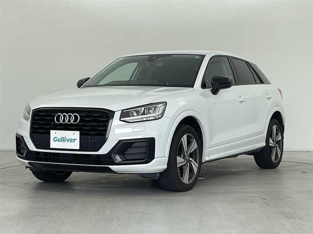アウディ Ｑ２ 30TFSIスポーツ 群馬県 2020(令2)年 7.2万km グレイシアホワイトメタリック コンフォートパッケージ/・MMIナビゲーションシステム/・8.3インチカラーディスプレイ/・Audi connect/・スマートフィンインターフェイス/・TVチューナー/8スピーカー/・ETC車載器/Assistance＆safety/・アダプティブクルーズコントロール/・リヤビューカメラ/・エレクトロメカニカルパーキングブレーキ/・アウディホールドアシスト/・タイヤプレッシャーワーニング/・アドバンストキーシステム/アシスタンスパッケージ/・アウディアクティブレーンアシスト/・トラフィックジャムアシスト/・アウディサイドアシスト/・リヤクロストラフィックアシスト/・ハイビームアシスト/ ・アウディプレセンスベーシック/バーチャルコックピット/・12.3インチメーター/オートマチックテールゲート/LEDヘッドライト